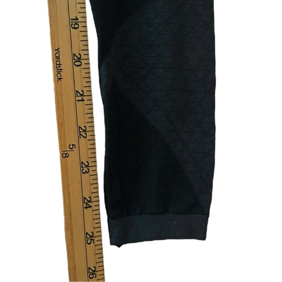 Spanx Women’s Seamless Look At Me‎ Now Moto Leggings  Sz S - Picture 5 of 8